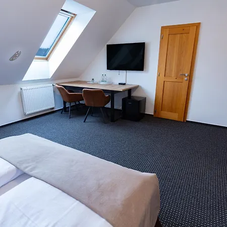 게스트하우스 Zlaty Orol