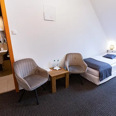 בית הארחה Zlaty Orol Helcmanovce