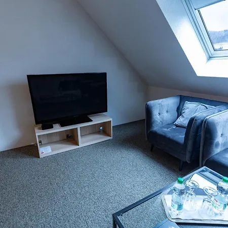 Zlaty Orol בית הארחה