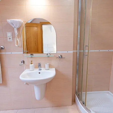 Zlaty Orol 게스트하우스