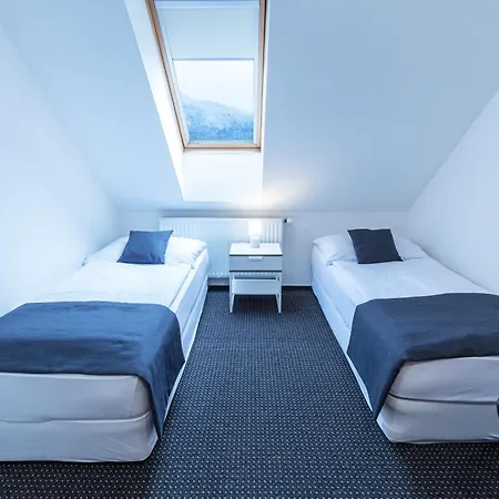 게스트하우스 Zlaty Orol 4*