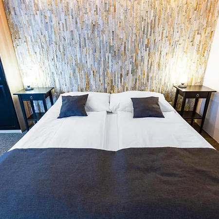 Zlaty Orol Helcmanovce